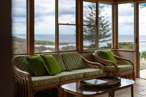 Sandilands One - Oceanstays - Accommodation Sydney 2