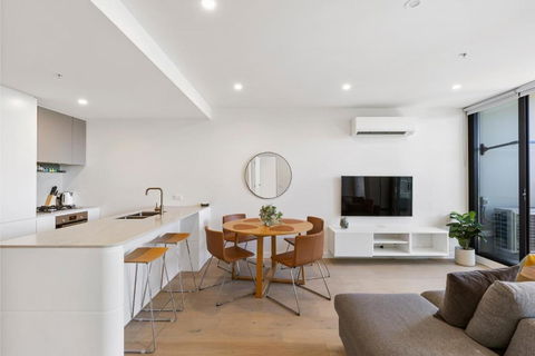Spacious & Bright Apt Near Major Hospital Precinct - Sydney 4u 0