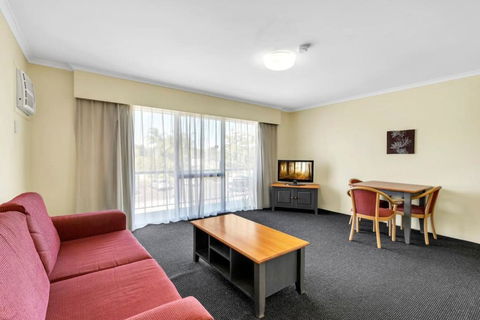 Suite With Kitchen WiFi Easy Access To Motorway - Sydney 4u 0