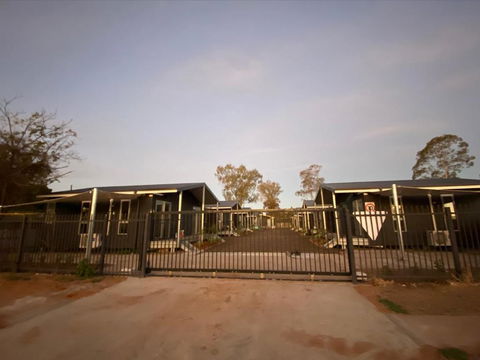 Sunshine Gardens Bourke Resort - Sydney 4u 0