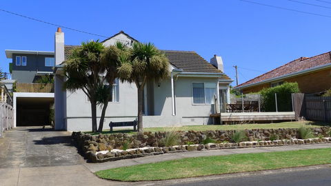 BEACHPOINT COTTAGE - Sydney 4u 0