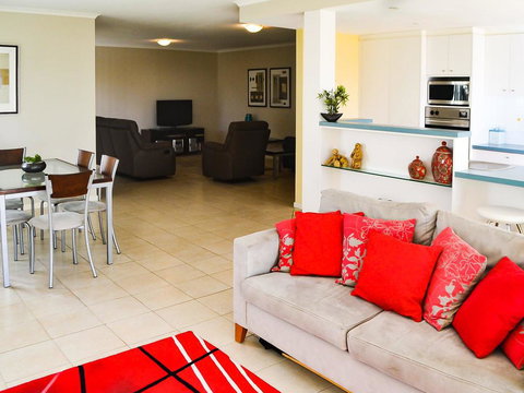 Beachside 4 With Airconditioning And Spa Bath - Sydney Resort 2