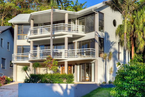 BEACHSIDE MANOR - Walk To The Beach - Sydney 4u 0