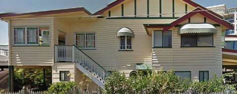 Beachside Queenslander - Sydney 4u 2