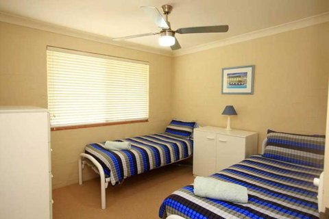 BEACHSIDE VILLA 2 - Sydney Resort 1
