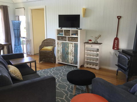 Bear Gully Coastal Cottages - Sydney 4u 1