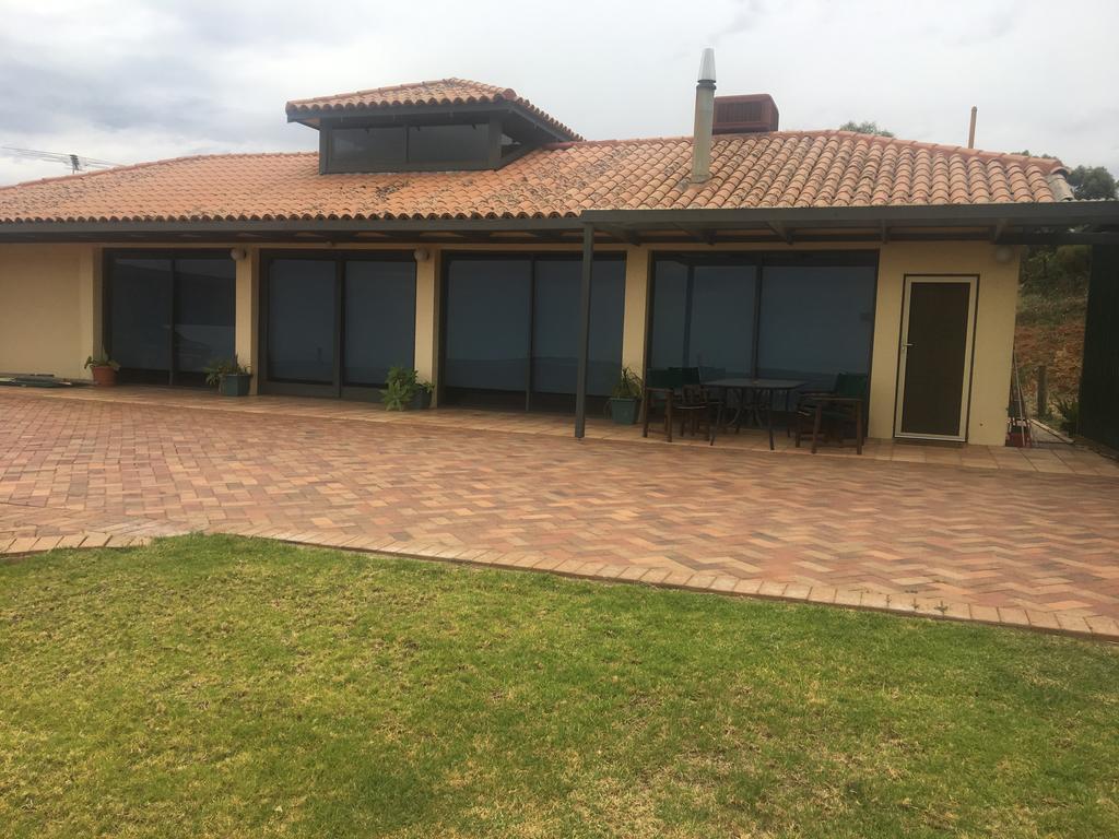 Aberfoyle Park SA Sydney 4u