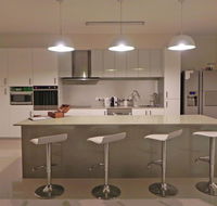 Beautifully Appointed Large Family Home - Sydney 4u