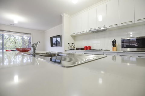 Beischer Apt B - Sydney 4u 0