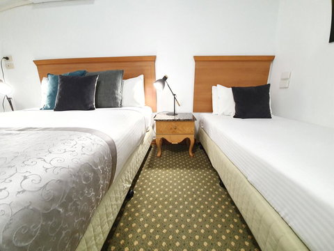 Bell Motel - Accommodation Sydney 1