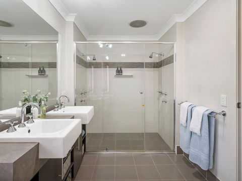 Belle View - Callala Bay - Sydney 4u 3