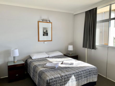 Bermagui Beach Hotel - Sydney 4u 2