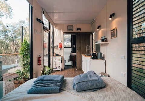 Big Tiny Paz Seven Hills Tiny House, Tallarook - Accommodation Sydney 1