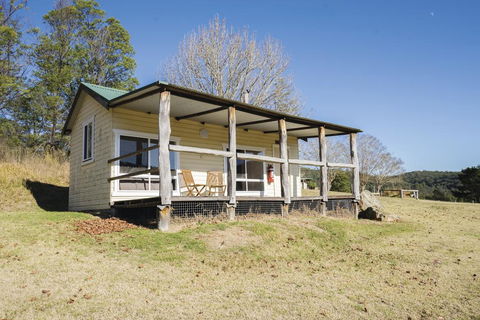 Big Yango House - Sydney 4u 3