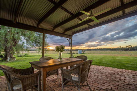 Blaxland's Cottage - Sydney 4u 1