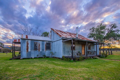 Blaxland's Cottage - Sydney 4u 0