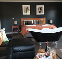 Blaze Rock Retreat - Sydney 4u