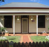 Bloomsbury Cottage - Sydney 4u