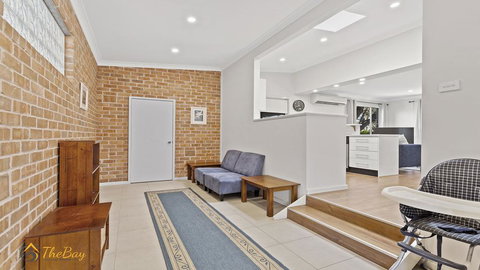 Blue Fish - 41 Boulder Bay Road - Sydney Resort 3