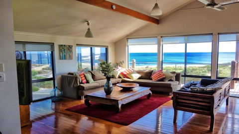 Blue Ocean Haven - Peppermint Grove Beach WA - Sydney 4u 1