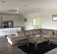 Blue Sky Apartment - Sydney 4u