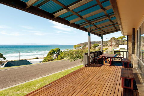 Blue Wren Beach House - Accommodation Sydney 2