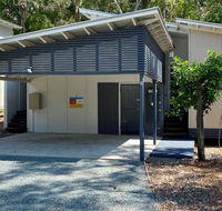 Bluewater 2 - Rainbow Shores Walk to beach private and stylish beach escape all on level - Sydney 4u