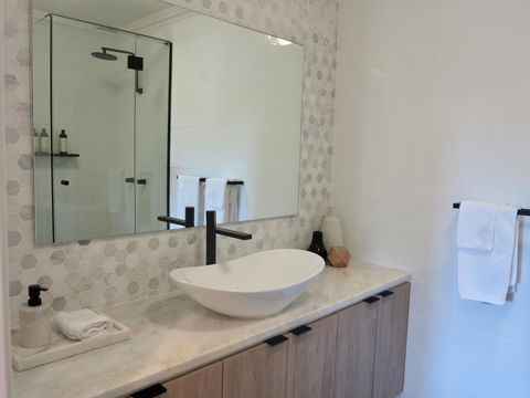 Bluewater Apartment - Sydney 4u 3