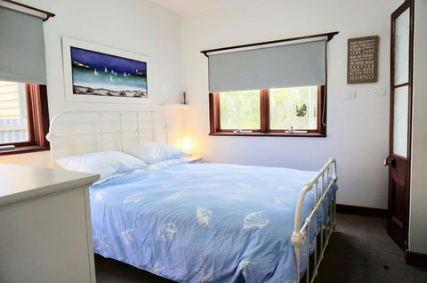 Bluey's - Sydney 4u 3
