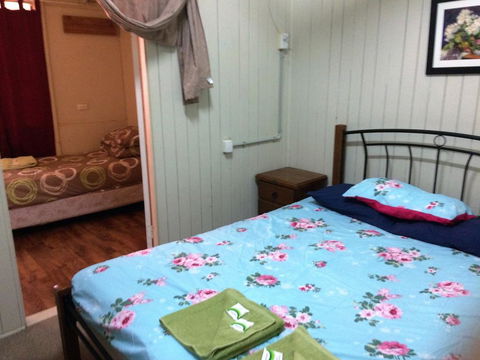 Bluff Hotel - Sydney 4u 0