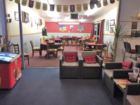 Bluff Hotel - Sydney 4u 3