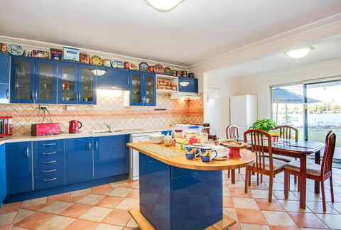 Boathouse Bunbury Bed & Breakfast - Sydney 4u 3