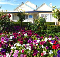 Boathouse Bunbury Bed  Breakfast - Sydney 4u