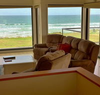 Boathouse Holiday House - Sydney 4u