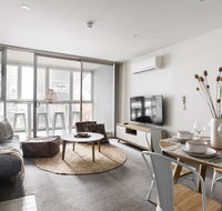 Boho on Morphett-In the heart of the CBD - Wifi - Nespresso - Netflix - Accommodation Sydney
