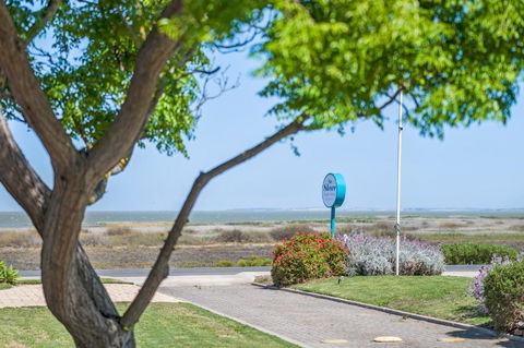 The Shore Motel Milang - Sydney 4u 3