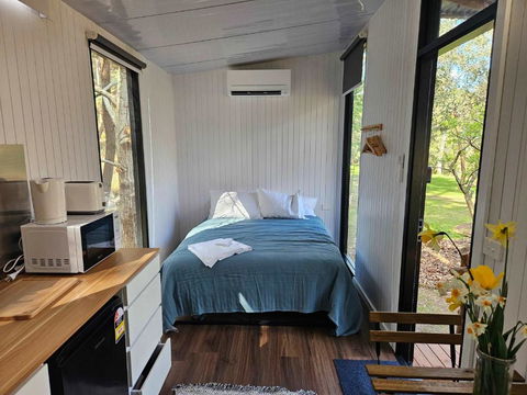 The Verge Of Nowhere Oak By Tiny Away - Accommodation Sydney 0