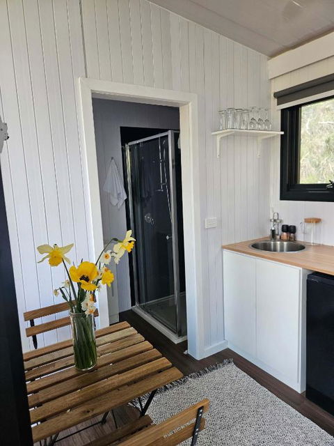 The Verge Of Nowhere Oak By Tiny Away - Accommodation Sydney 3