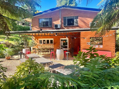 WARBURTON MOTEL - Where Mid-century Style Meets The Mountains - Sydney 4u 0