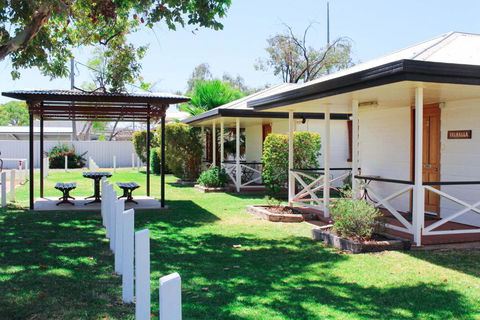 Warrego Hotel Motel Cunnamulla - Sydney 4u 0