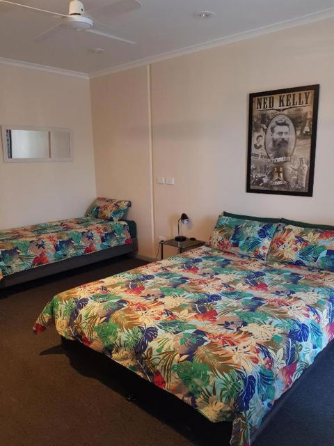 Wentworth Central Motor Inn - Sydney 4u 3