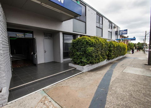 Wiley Park Hotel - Sydney 4u 1