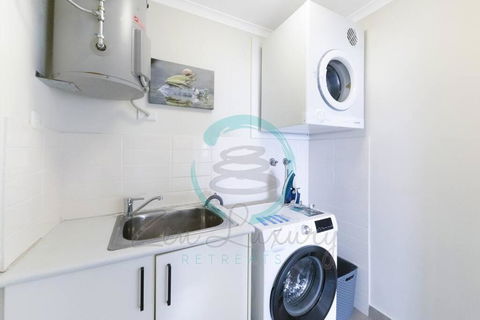 ZEN Pinnacle Penthouse (2) 3-BR Panoramic Retreat - Sydney 4u 3