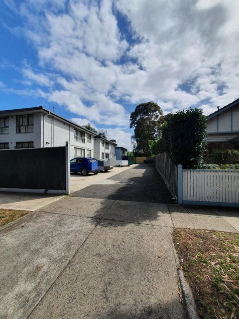 Zen Queendom - Garden View - Accommodation Sydney 2