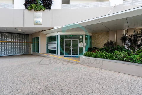 ZEN Tree Blossom: 3-BR Luxury Apt Near Waterfront - Sydney 4u 1