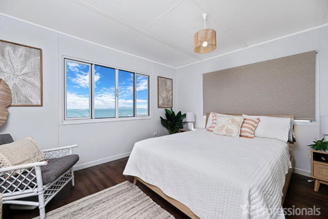 Zilzie Beachfront Getaway - Accommodation Sydney 2