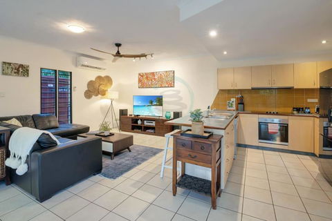 Zen Serene Seascape - Family Pool - BBQ - Markets - Accommodation Sydney 3