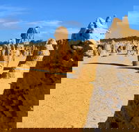 Pinnacles Desert Private Day Tour - Sydney 4u