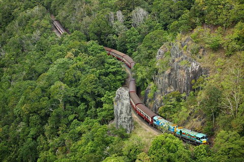 Cairns 4WD Waterfall And Rainforest Tour Including Kuranda Scenic Railway - Accommodation Sydney 3