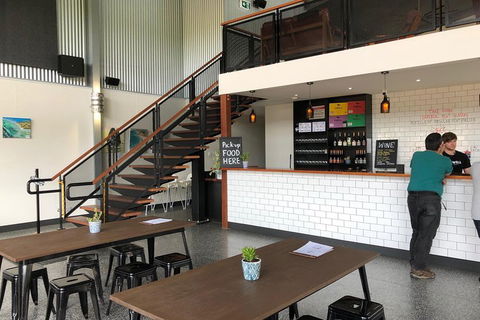Beer, Wine And Gin (The Ultimate Tastings.) - Sydney 4u 2